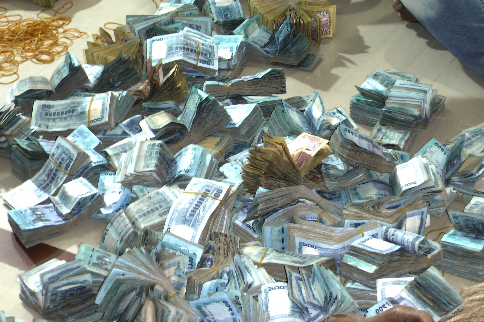 Chiroyli, qopol jinsiy aloqa video Osiyo trans jinsiy aloqa